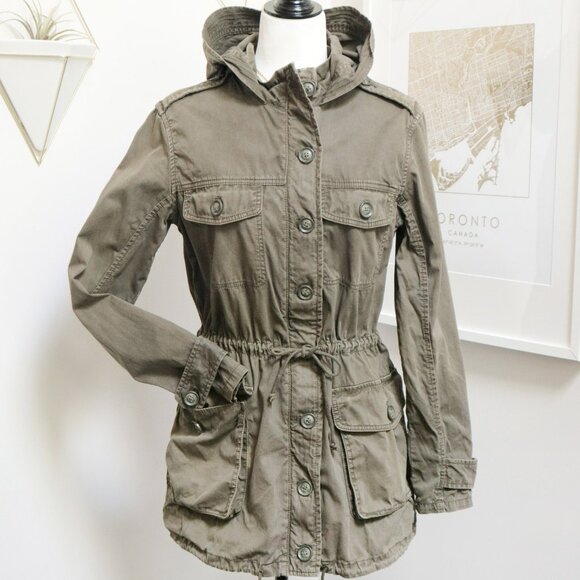 Olive Green Cotton Utility Cargo Anorak Jacket 🫒 TALULA Aritzia - Picture 1 of 13